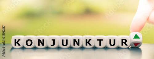 Symbol für einen konjunkturellen Aufschwung photo