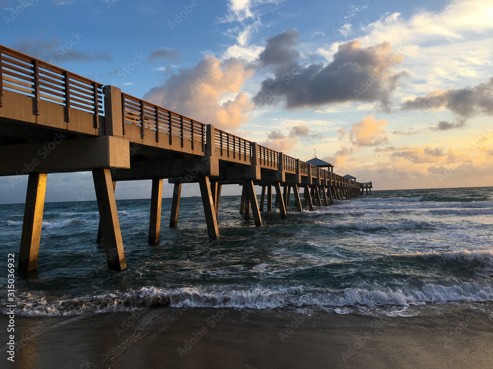 Daybreak at the Pier in South Florida