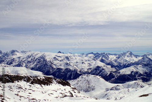 Winter landscape captured in French Alps © Maciej_W
