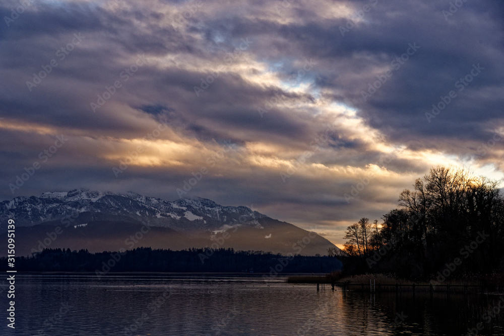 Naklejka premium Impression vom Chiemsee im Herbst