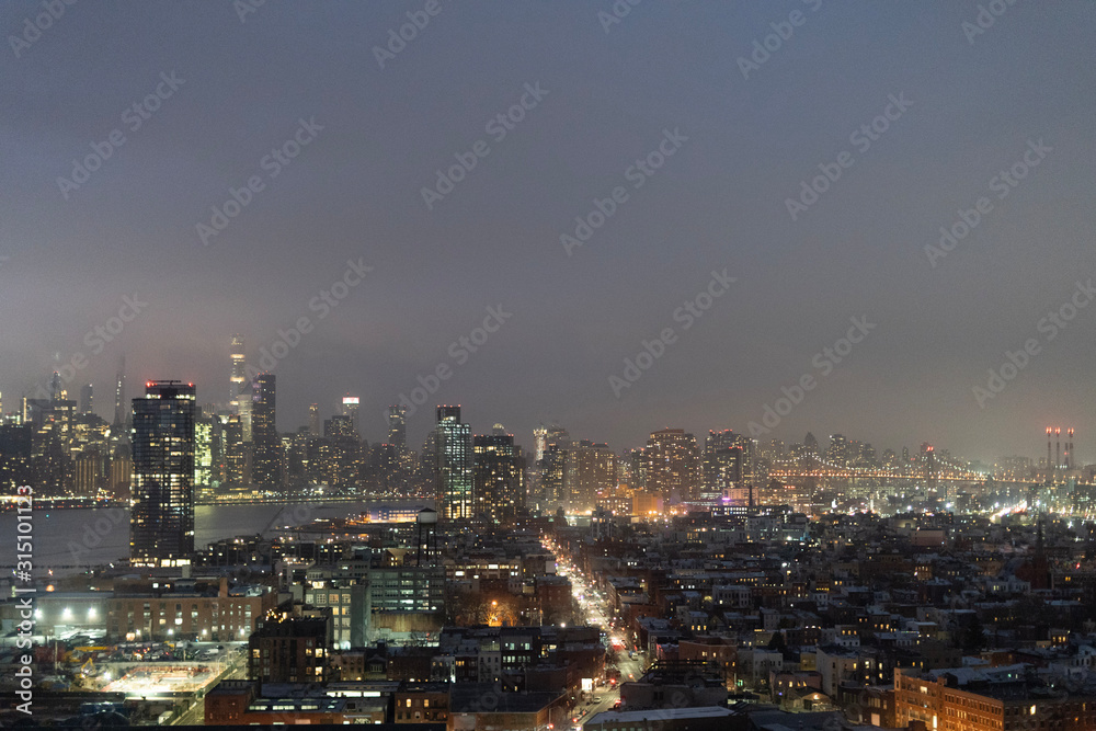 Fototapeta premium Nowy Jork widziany nocą