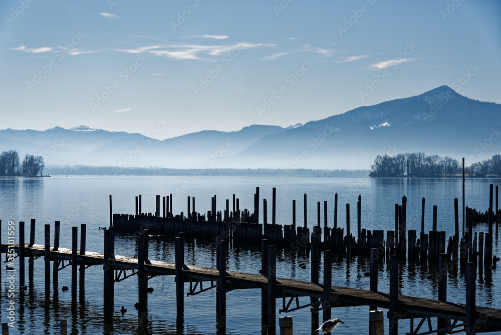 Fototapeta premium Impression vom Chiemsee im Herbst
