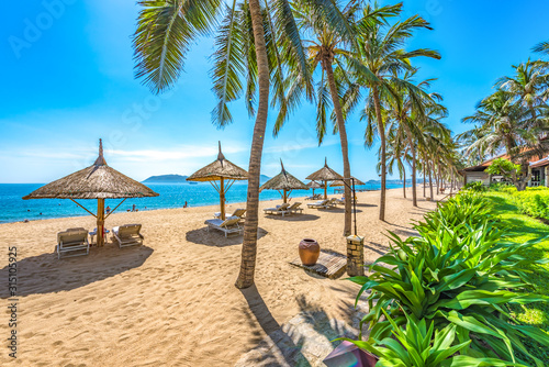 Fototapeta Naklejka Na Ścianę i Meble -  Beautiful Scenery of Nha Trang, a Tropical Coastal Vacation Paradise in Vietnam, Southeast Asia. 