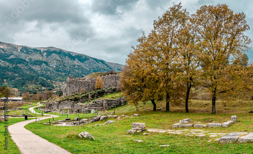 Fotografía Dodona, in Epirus, Greece was the oldest Hellenic (Ancient Greek) oracle