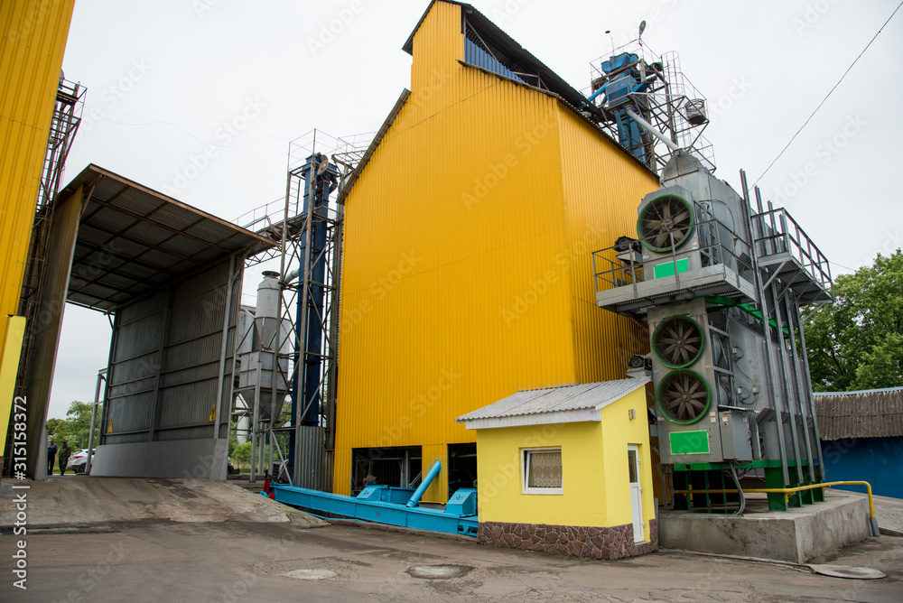 Agroindustrial view with elevator ventilation installation.