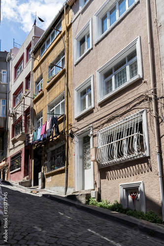 Street and building in Balat district in city of Istanbul, Turkey © Stoyan Haytov