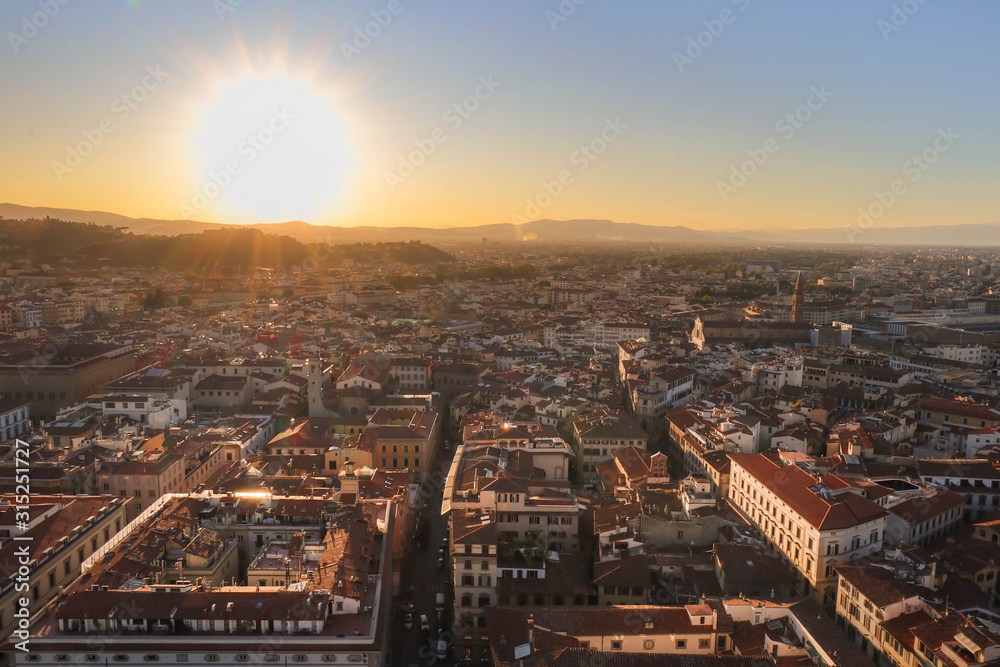 Fototapeta premium フィレンツェの美しい風景 夕日