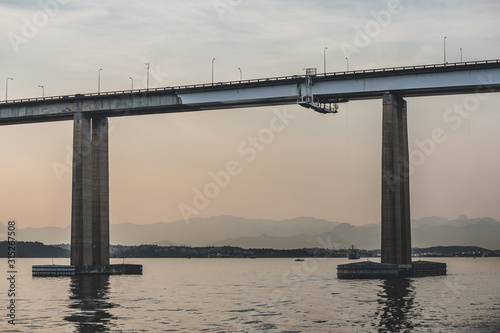 Ponte Rio-Niterói e  Baía de Guanabara, Rio de Janeiro -  RJ, Brasil photo