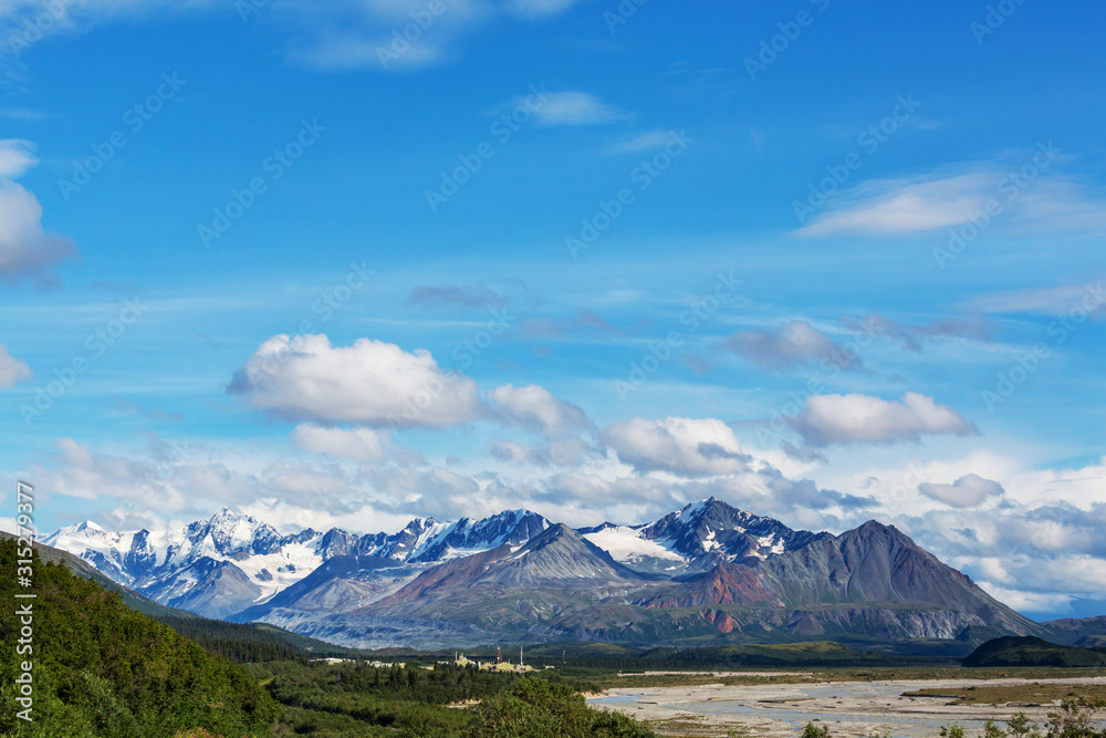 Fototapeta premium Mountains in Alaska