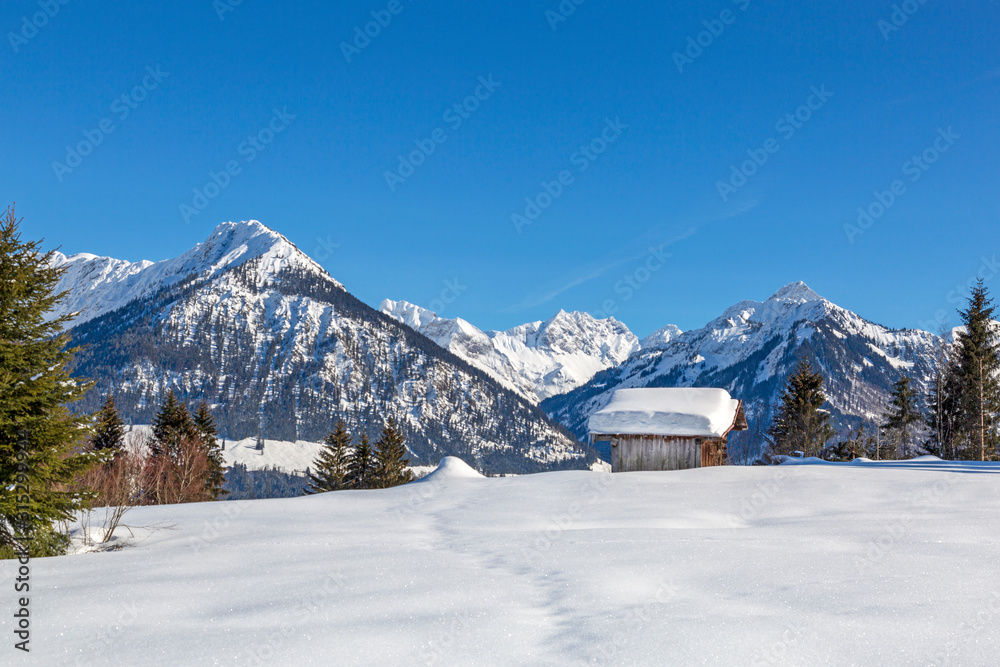 Allgäu - Winter - Stadel - Berge