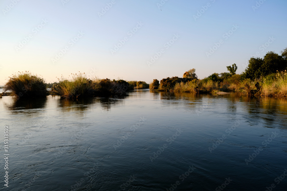 Obraz premium Zambesi river close to Victoria Falls, Zimbabwe