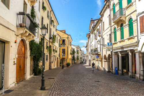 Fototapeta Naklejka Na Ścianę i Meble -  Vicenza, Italy. Beautiful streets of Vicenza in sunny day.