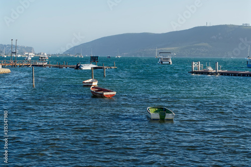 The choppy waters of the Knysna River