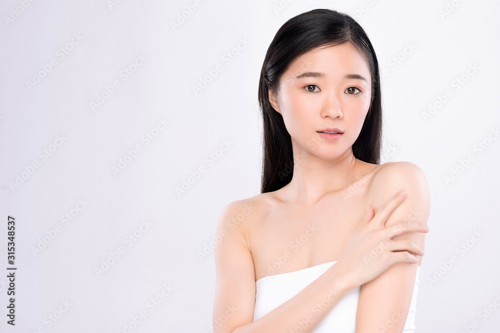 Portrait beautiful young asian woman clean fresh bare skin concept. Asian girl beauty face skincare and health wellness, Facial treatment, Perfect skin, Natural make up, on white background Portrait beautiful young asian woman clean fresh bare skin concept. Asian girl beauty face skincare and health wellness, Facial treatment, Perfect skin, Natural make up, on white background