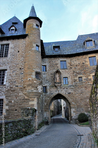 Vieilles maisons à Uzerche (Corrèze)