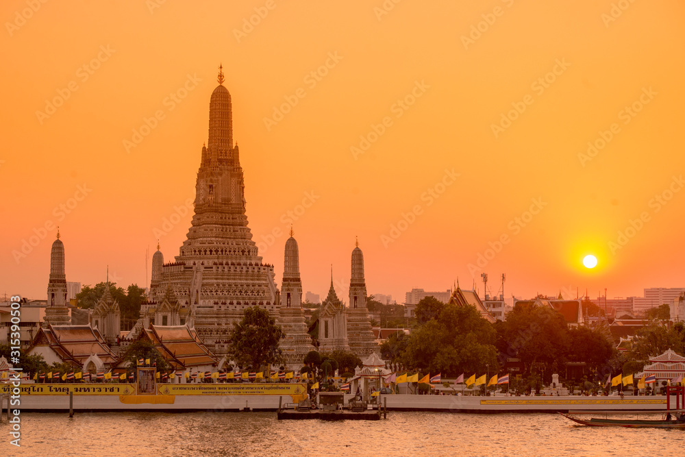 Obraz premium THAILAND BANGKOK WAT ARUN
