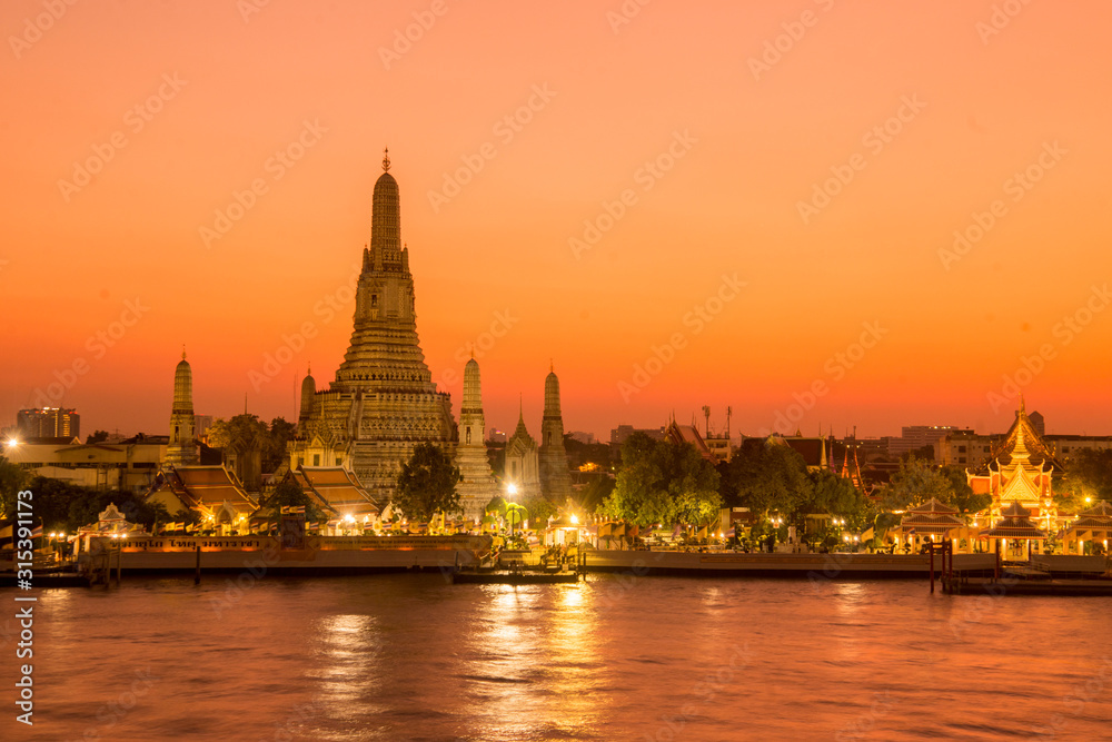 THAILAND BANGKOK WAT ARUN