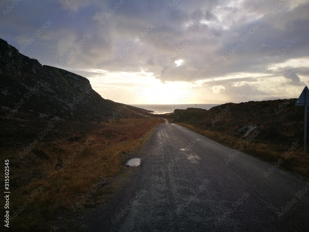 Fototapeta premium road in mountains