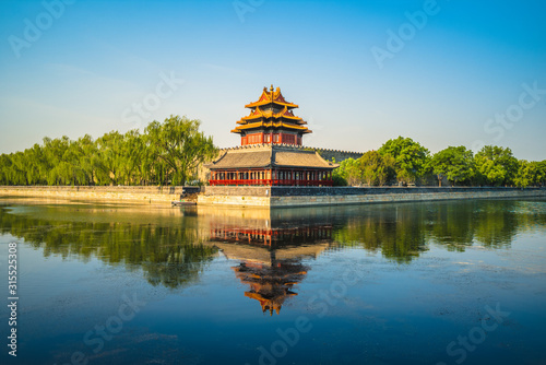 corner tower at the forbidden city, beijing, china © Richie Chan