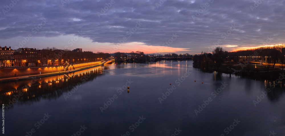 Beautiful sunset over the river Garonne in Toulouse