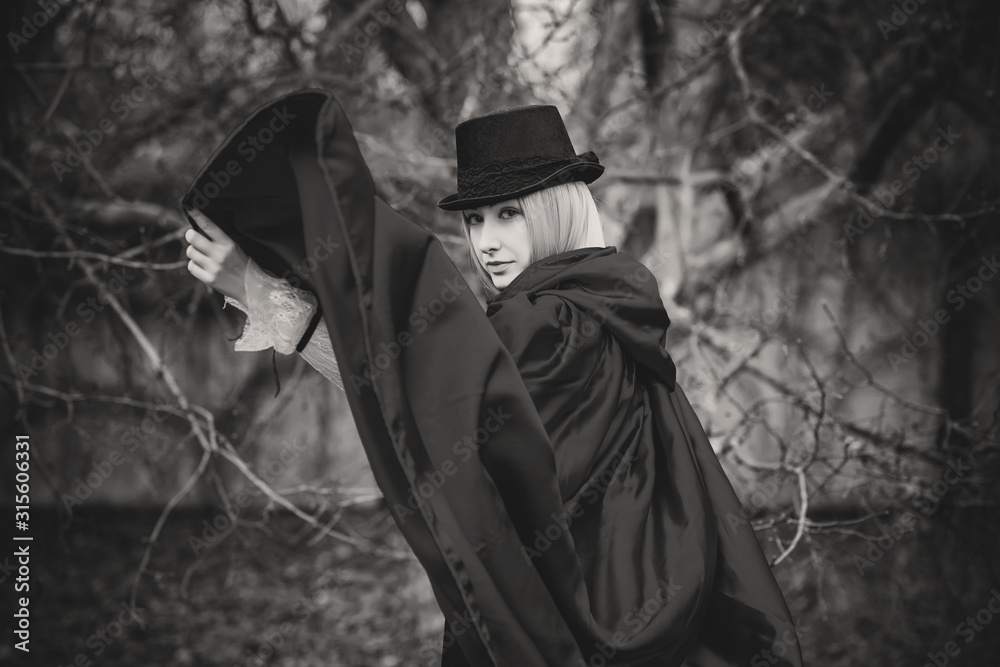 Aristocratic vampire cosplay, victorian gothic style. Halloween or masquerade ideas Aristocratic vampire cosplay, victorian gothic style. Halloween or masquerade ideas