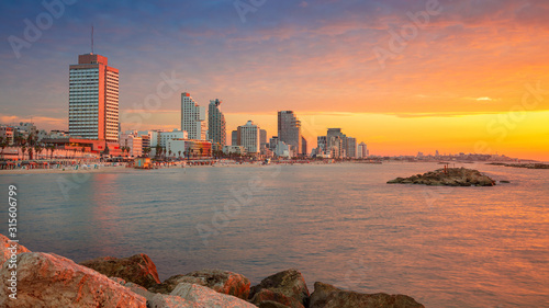 Obraz na płótnie Tel Aviv, Israel. Panoramic cityscape image of Tel Aviv, Israel during beautiful sunset. w salonie