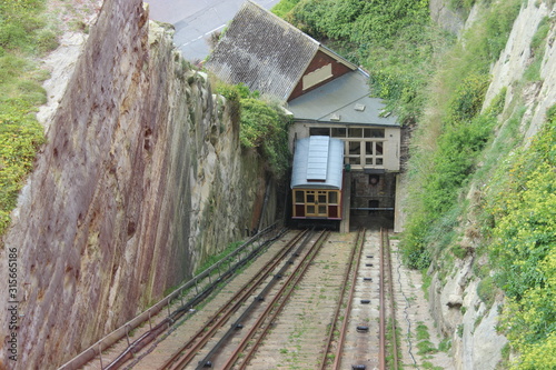 Hastings Cliff railway © Andy