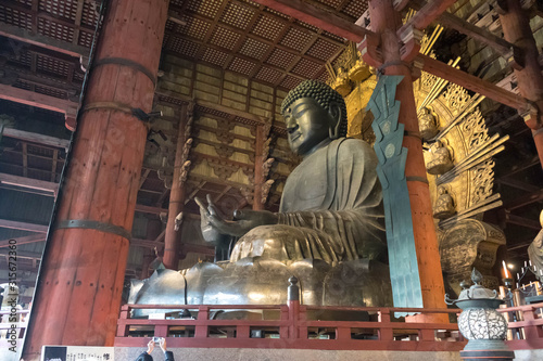 巨大な奈良の仏像、大仏
