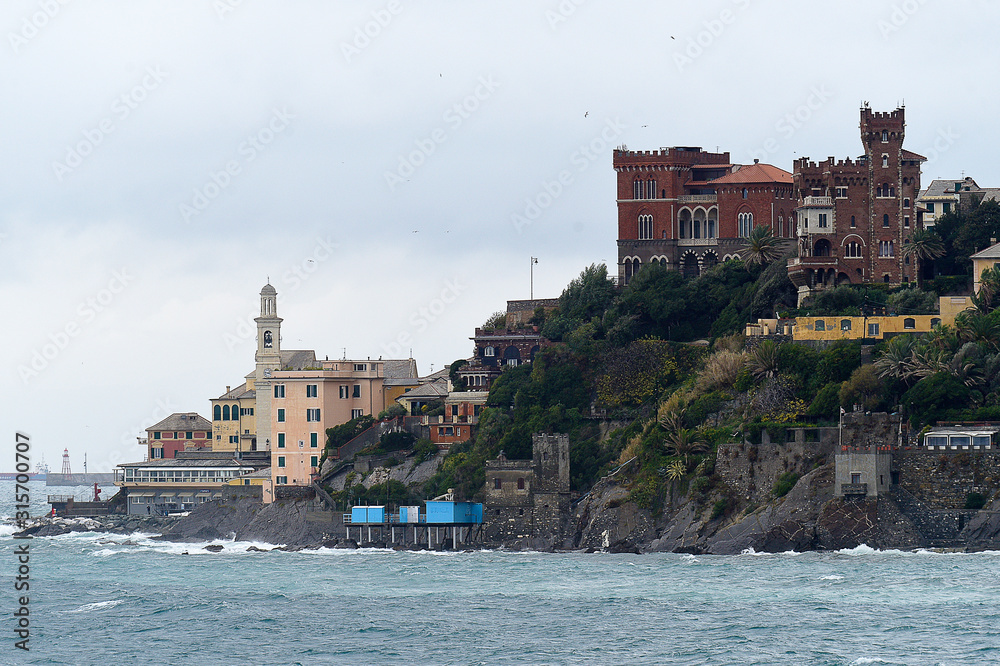 Rocca Tirrena Genova