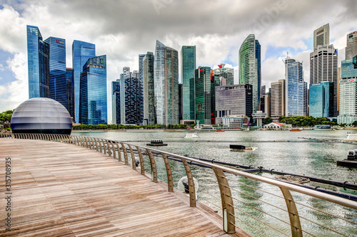 Canvas Print Sights along the canals and marina of Singapore.