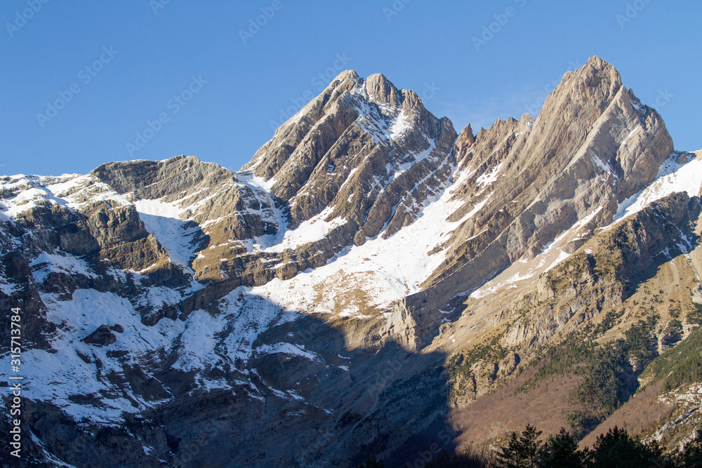 Mountain tops in Pineta