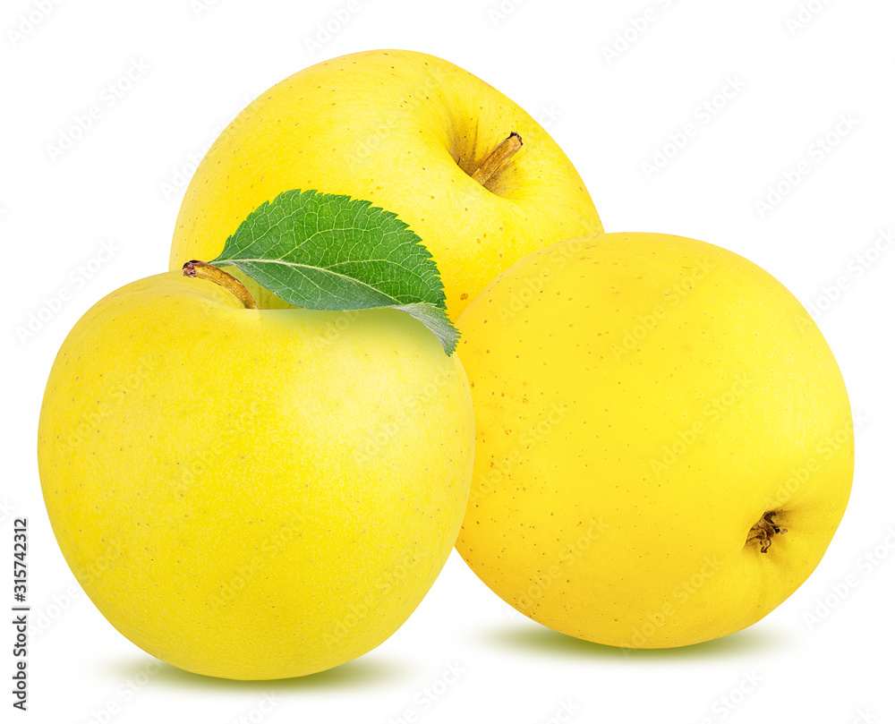 Fototapeta premium Fresh yellow apples isolated on white background with clipping path