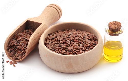 Flax seeds and oil in a jar