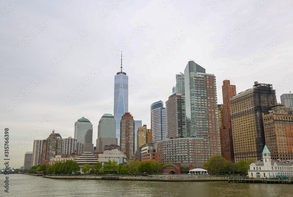 Fototapeta premium New York. USA.April 2019.Famous landmark. Skyline architecture. Urban cityscape.