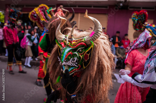 fiestas tradicionales en ecuador © Yanchapaxi