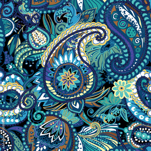 Original traditional oriental vintage paisley pattern in a modern version.