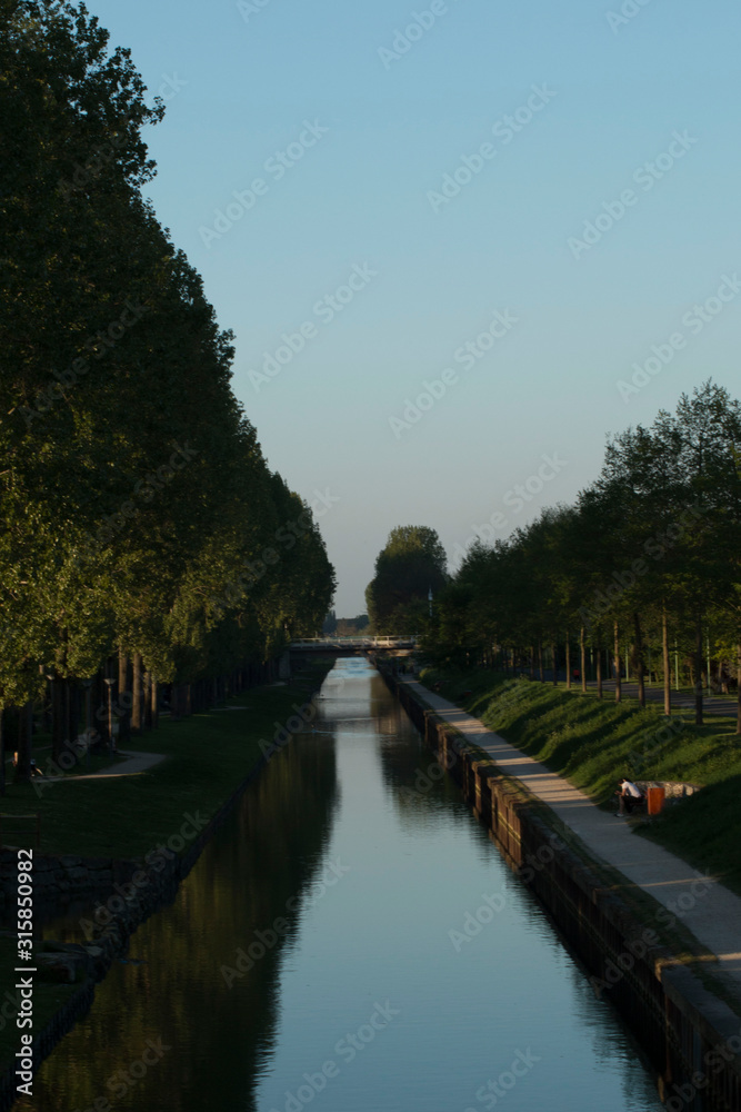 Fototapeta premium old bridge over the river