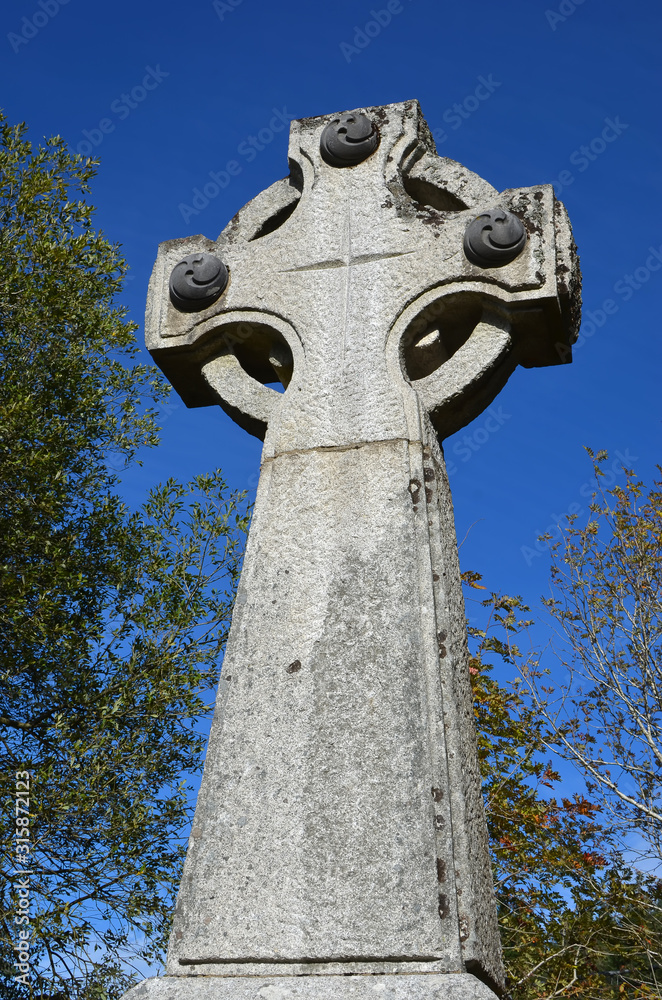 big celtic cross in German Military Cemetery Glencree big celtic cross in German Military Cemetery Glencree
