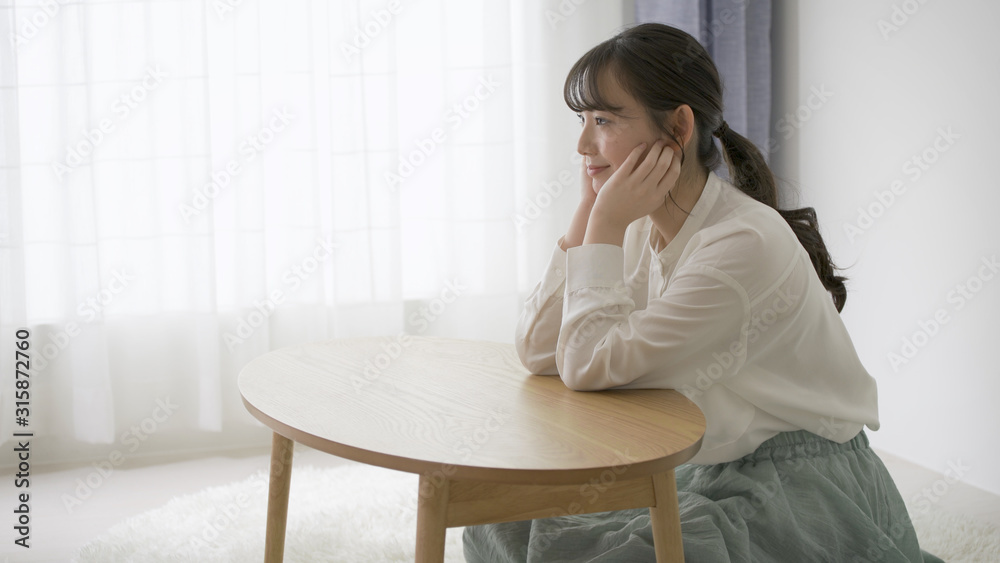 ビューティー 笑顔の女性 ビューティー 笑顔の女性