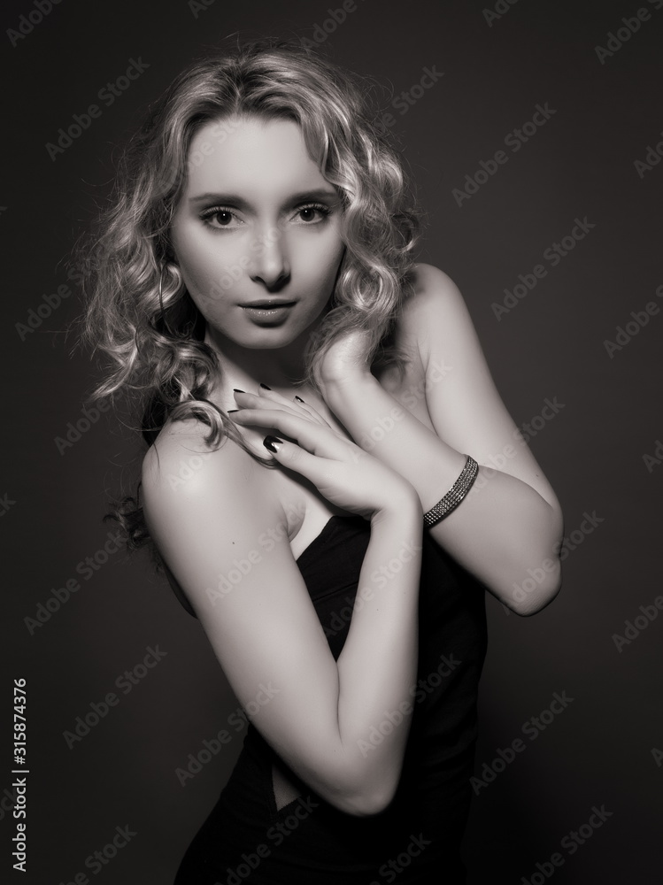 Naklejka premium beautiful girl