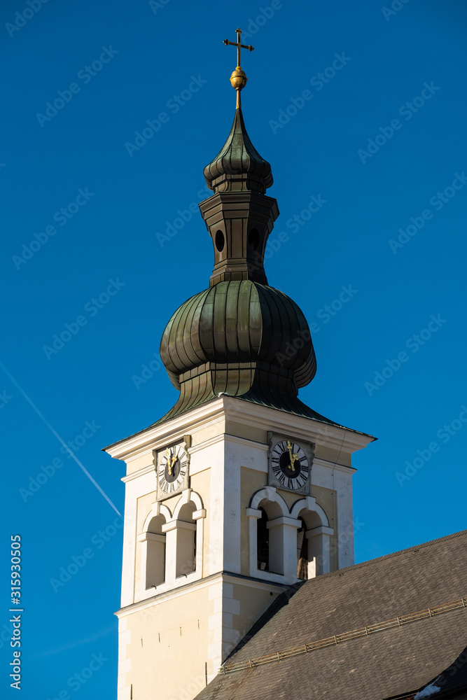 Kirchturmspitze Tamsweg Dekanatspfarrkirche hl. Jakobus der Ältere Kirchturmspitze Tamsweg Dekanatspfarrkirche hl. Jakobus der Ältere