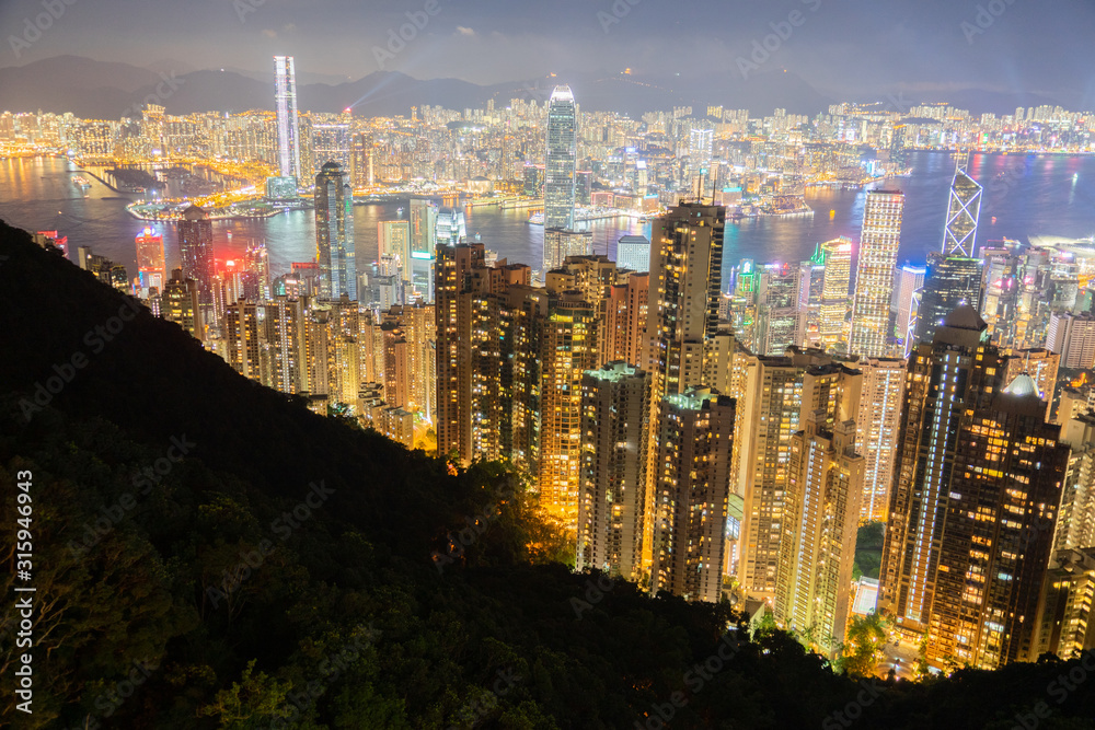 Obraz premium ヴィクトリアピークから見える香港の夜景