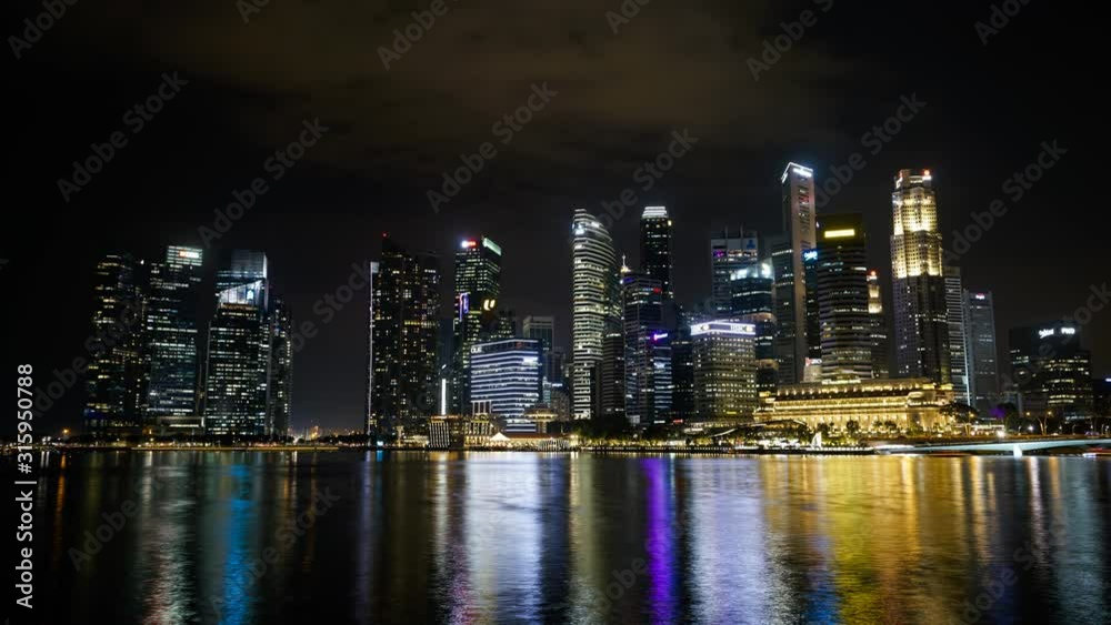 Timelapse des grattes ciel et du fleuve de Singapour Timelapse des grattes ciel et du fleuve de Singapour