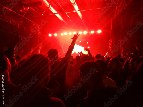 Tableau sur toile Personas en concierto