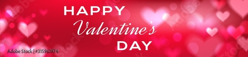 bandeau ou carte happy Valentine's day avec coeur rose et rouge sur fond rouge en dégradé