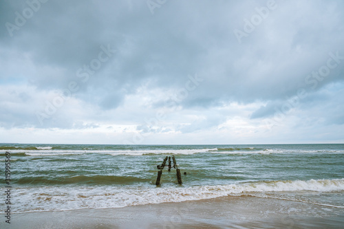 Fototapeta Naklejka Na Ścianę i Meble -  Baltic sea coast beach at sunset