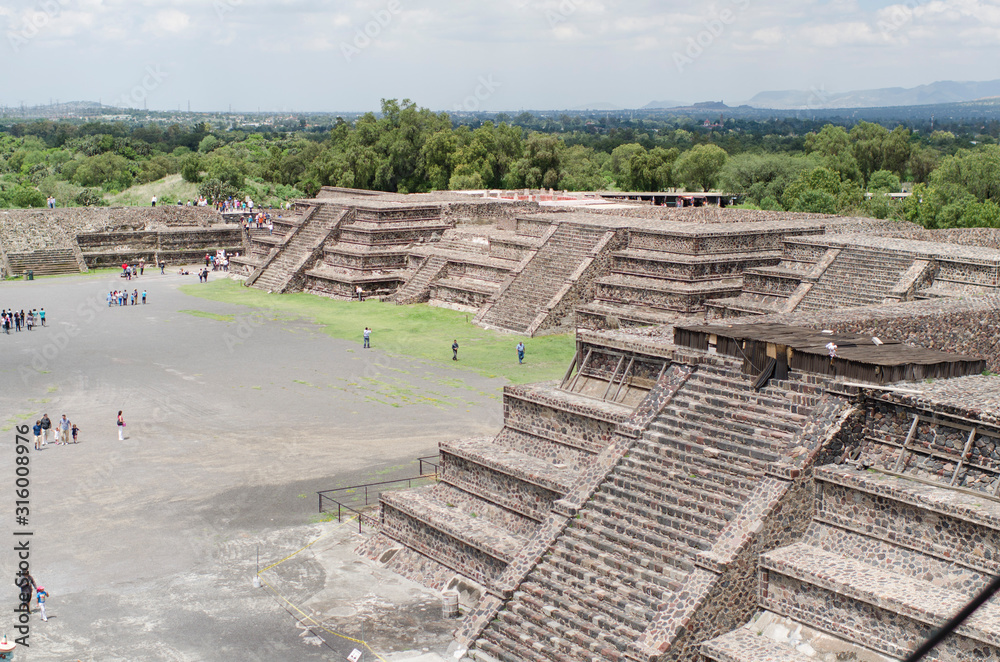 Pyramid of the Sun and square surrounded by platforms, in Teotihuacan, Mexico