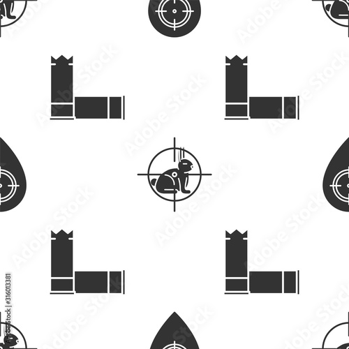 Set Hunt place, Hunt on rabbit with crosshairs and Cartridges on seamless pattern. Vector