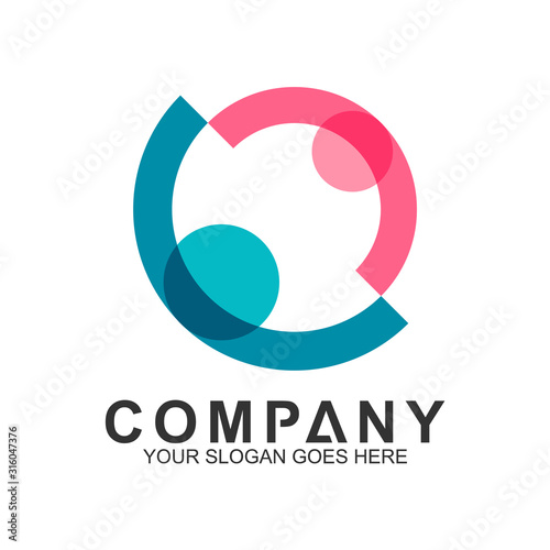 family logo in circle shape, healthy people, adoption symbol, foundation and community care icon, parents and children vector, helping logo
