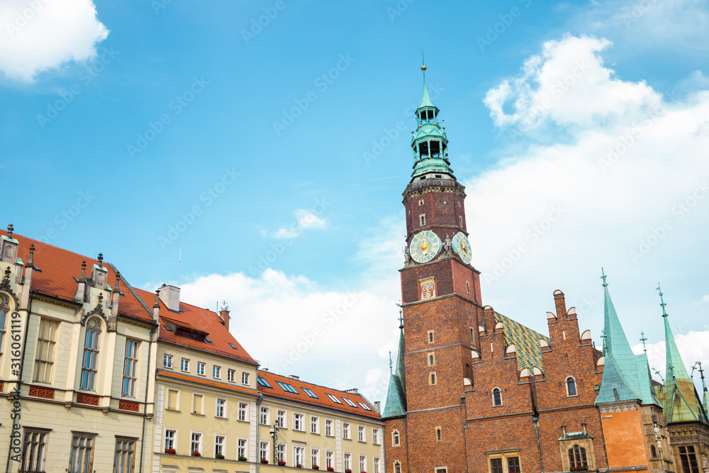 Obraz premium Rynek Starego Ratusza we Wrocławiu, Polska